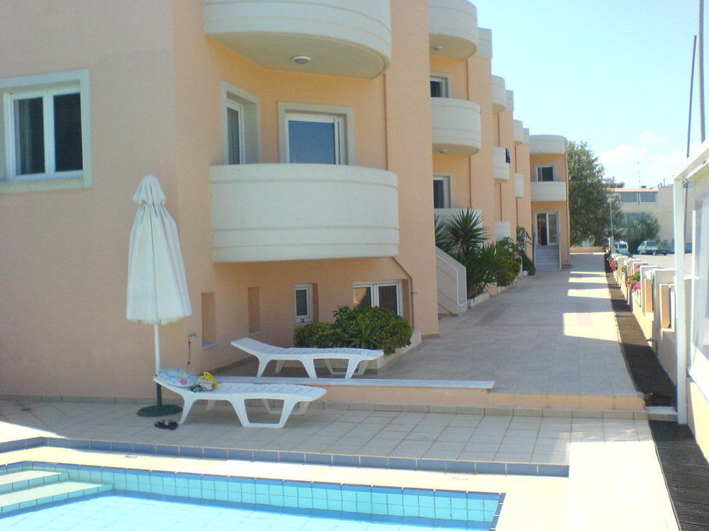 Aparthotel Georgina Agia Marina Exterior foto